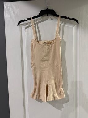 Skims 3XL EVERYDAY SCULPT MID THIGH BODYSUIT NWOT